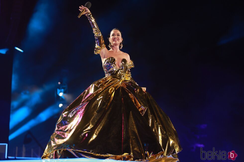 Katy Perry en el Concierto de la Coronación de Carlos III