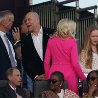Zara Phillips y Mike Tindall, Savannah Phillips y el Príncipe Eduardo en el Concierto de la Coronación