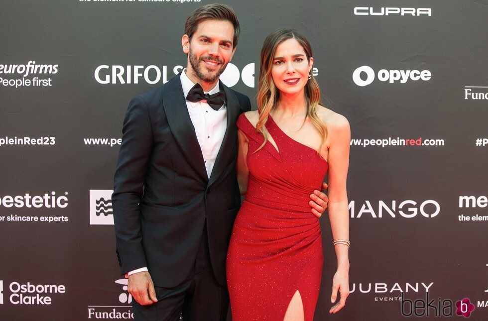 Marc Clotet y Natalia Sánchez en la Gala People in Red 2023