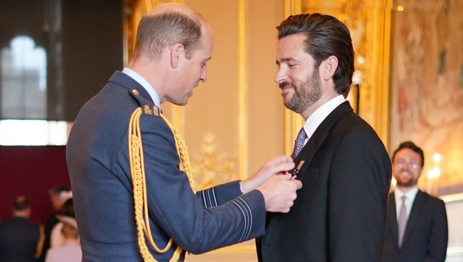 El Príncipe Guillermo en la investidura a Jason Knauf como Teniente de la Real Orden Victoriana en Windsor Castle