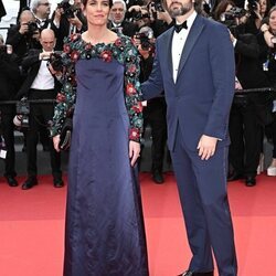 Carlota Casiraghi y Dimitri Rassam en la apertura del Festival de Cannes 2023