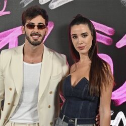 Iván González y Teresa Bass en la presentación de un single en Madrid