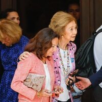 La Reina Sofía, Paloma Rocasolano y Jesús Ortiz en la Confirmación de la Infanta Sofía