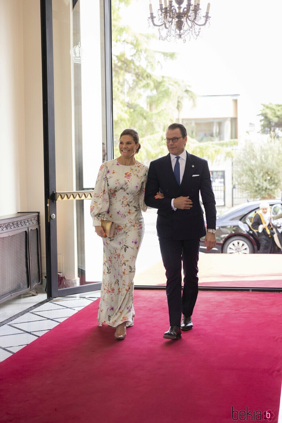 Victoria y Daniel de Suecia a su llegada a la boda de Hussein y Rajwa de Jordania