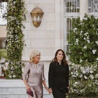 Jill Biden y Ashley Biden en la boda de Hussein y Rajwa de Jordania