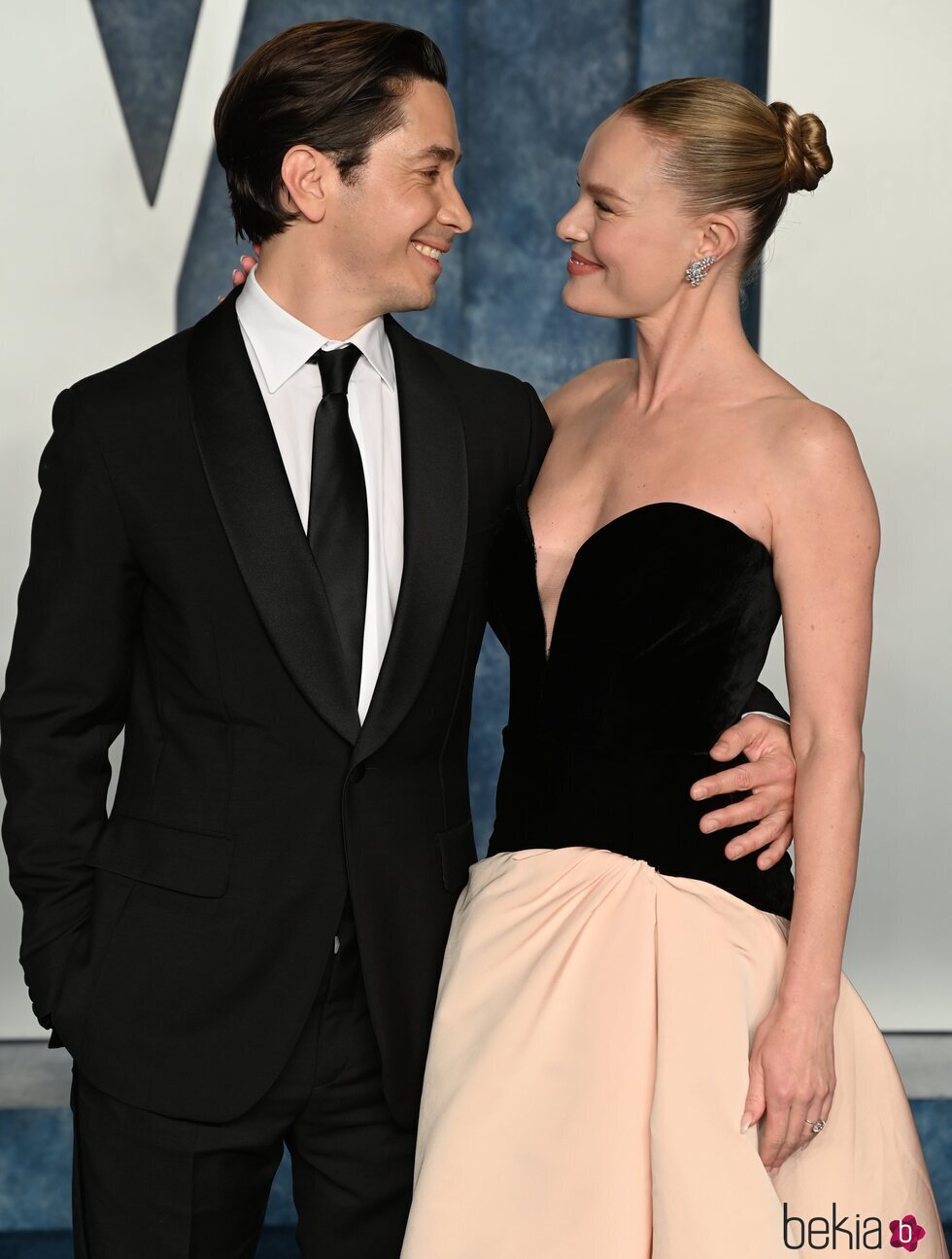 Kate Bosworth y Justin Long en la fiesta de Vanity Fair tras los Oscar 2023
