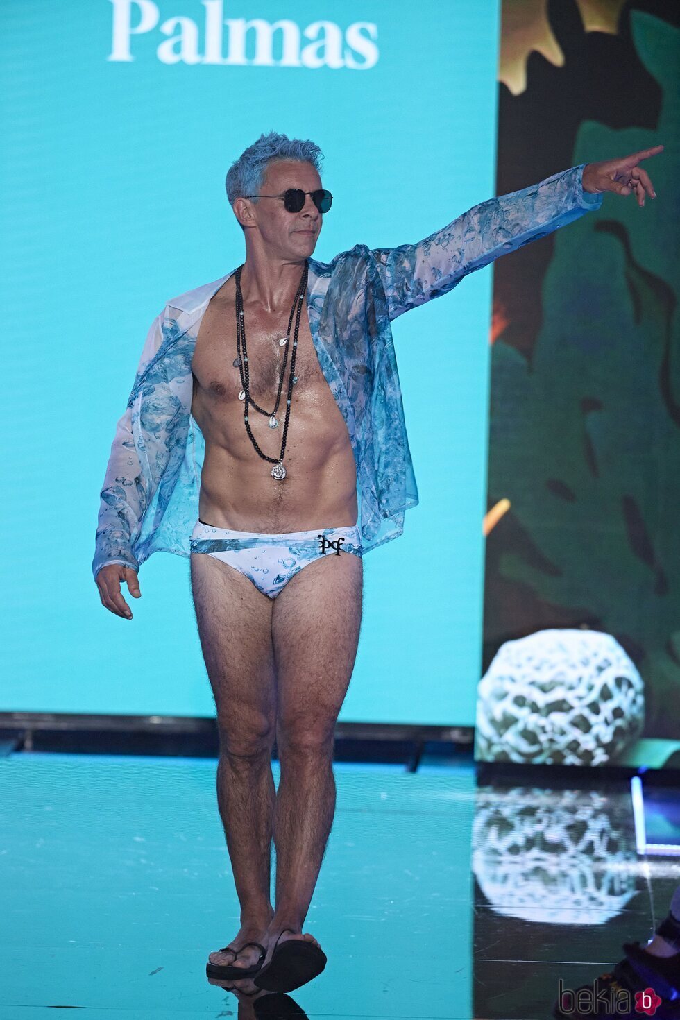 Alonso Caparrós en bañador en la 'Sálvame Fashion Week 2023'