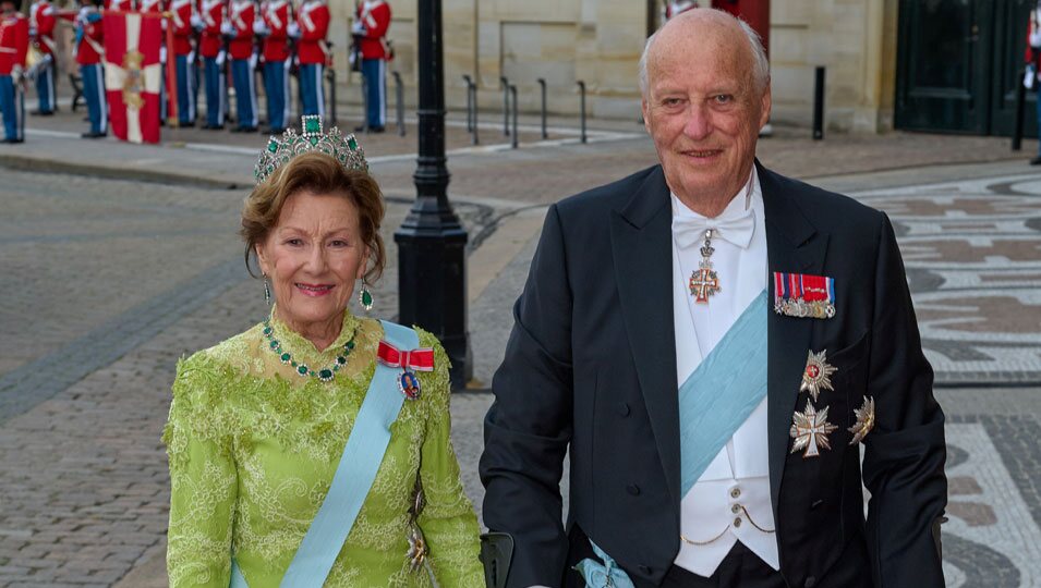 Harald y Sonia de Noruega en la cena en su honor en Amalienborg