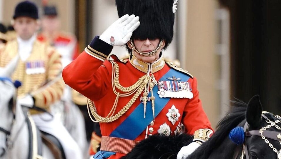 El Rey Carlos III en el Trooping the Colour 2023