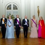 Guillermo Alejandro y Máxima de Holanda con la Familia Real Belga en la cena por su Visita de Estado a Bélgica