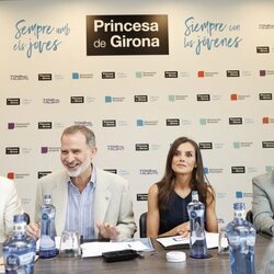 Los Reyes Felipe y Letizia en la reunión con los miembros del Consejo Asesor de la Fundación Princesa de Girona