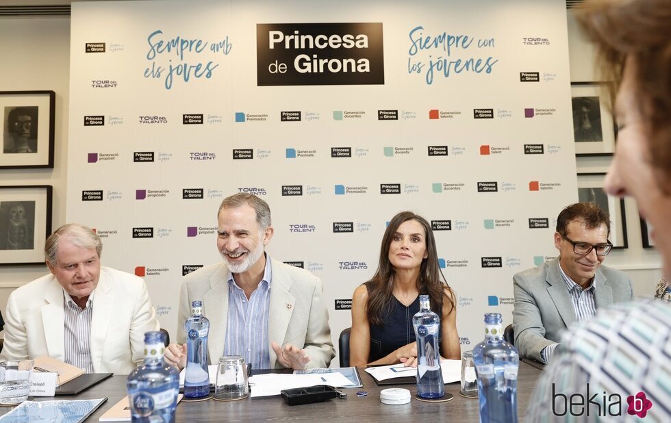 Los Reyes Felipe y Letizia en la reunión con los miembros del Consejo Asesor de la Fundación Princesa de Girona