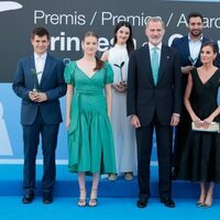 La Familia Real posa con los galardonados del Premios Princesa de Girona 2023