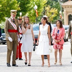 Los Reyes Felipe y Letizia, la Princesa Leonor y Margarita Robles en la entrega de Despachos en la Academia de Zaragoza
