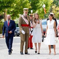 Los Reyes Felipe y Letizia, la Princesa Leonor y Margarita Robles en la entrega de Despachos en la Academia de Zaragoza