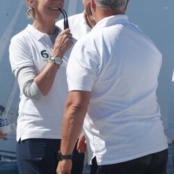 La Infanta Elena tras participar en la regata XXIV Trofeo Hotel Carlos I Silgar de Sanxenxo