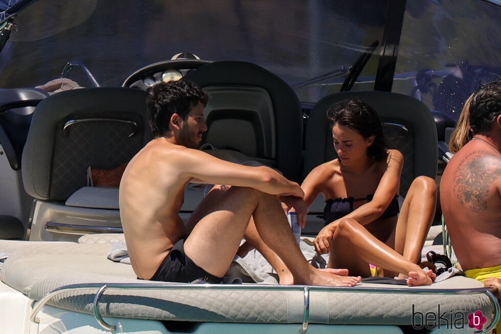 Aitana y Sebastián Yatra en Ibiza durante unas vacaciones