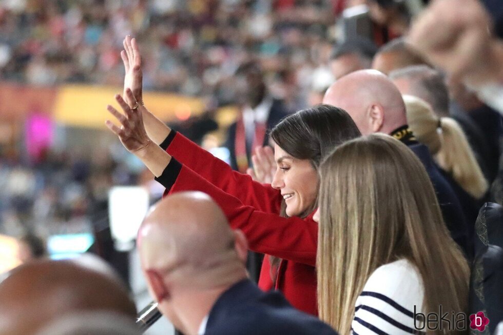 La Reina Letizia celebrando el gol de la Selección Española en la final del Mundial de Fútbol Femenino