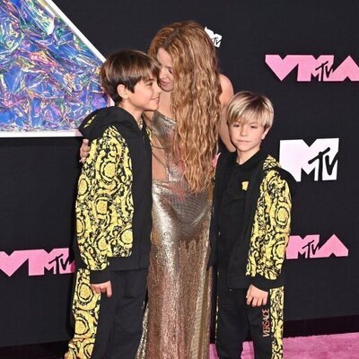 Shakira se lleva a sus hijos a los MTV Video Music 2023