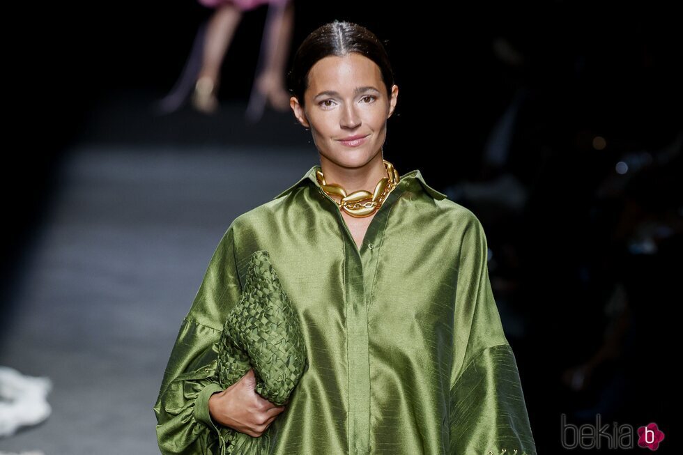 Malena Costa desfila en la Mercedes Benz Fashion Week 2023