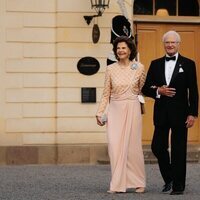 Carlos Gustavo y Silvia de Suecia en la ópera por el Jubileo de Carlos Gustavo de Suecia