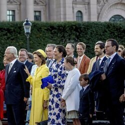 La Familia Real Sueca en el concierto por el Jubileo de Carlos Gustavo de Suecia