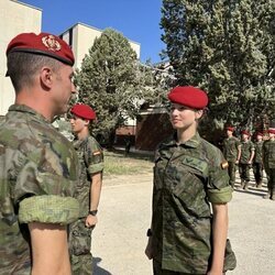 La Princesa Leonor al haber recibido la boina grancé en la Academia General Militar de Zaragoza