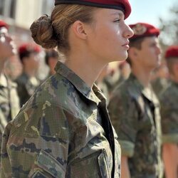 La Princesa Leonor con la boina grancé en la Academia General Militar de Zaragoza