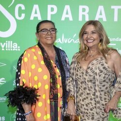María del Monte y su mujer acuden a los Premios Escaparate 2023