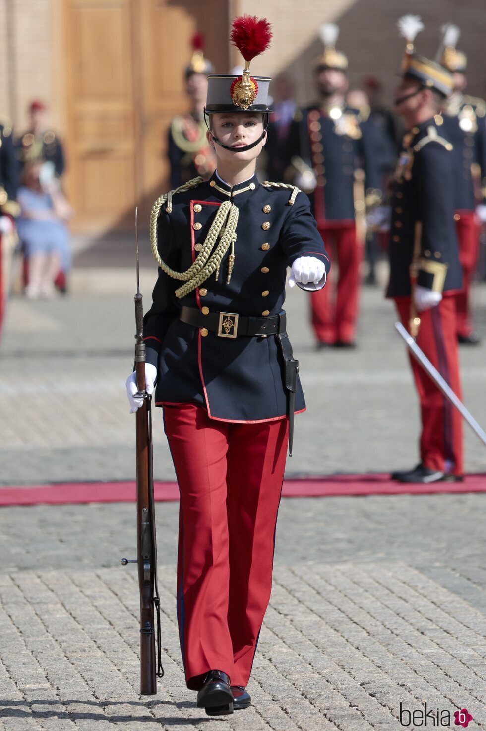 La Princesa Leonor desfilando en su Jura de Bandera