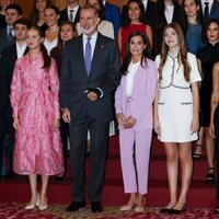 Los Reyes Felipe y Letizia y sus hijas Leonor y Sofía en las audiencias de los Premios Princesa de Asturias 2023