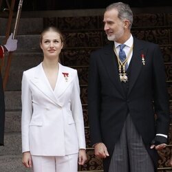 El Rey Felipe y la Princesa Leonor antes de entrar al Congreso para la Jura de la Constitución