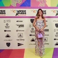 Sara Baceiredo en la alfombra roja de Los 40 Music Awards 2023