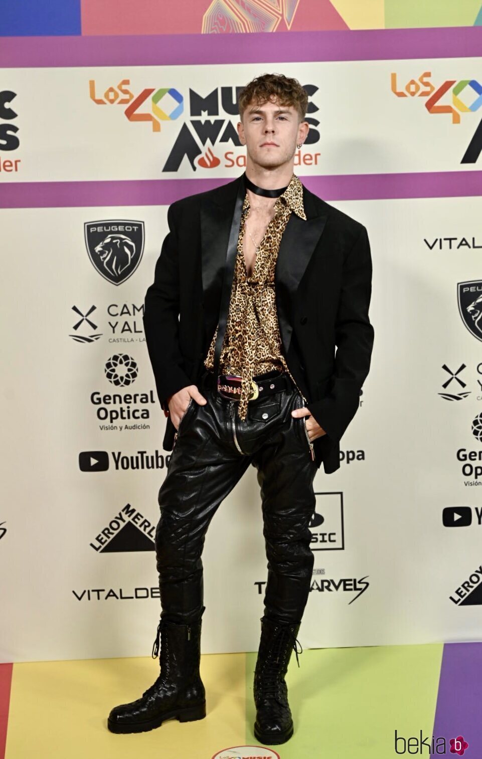 Patrick Criado en la alfombra roja de Los 40 Music Awards 2023