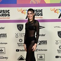 Anna Padilla en la alfombra roja de Los 40 Music Awards 2023