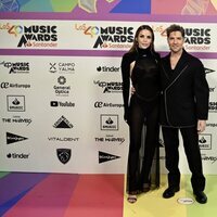 David Bisbal y Rosanna Zanetti en la alfombra roja de Los 40 Music Awards 2023