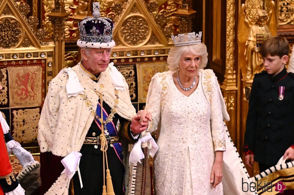 Los Reyes Carlos y Camilla en su primera Apertura del Parlamento como Reyes