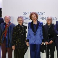 Antonio López, Irene de Grecia, la Reina Sofía y Margarita de Bulgaria en el Premio BMW de Pintura y concierto a beneficio de Mundo en Armonía