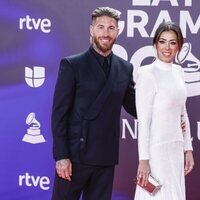 Sergio Ramos y su hermana Miriam en la alfombra roja de los Grammy Latinos 2023