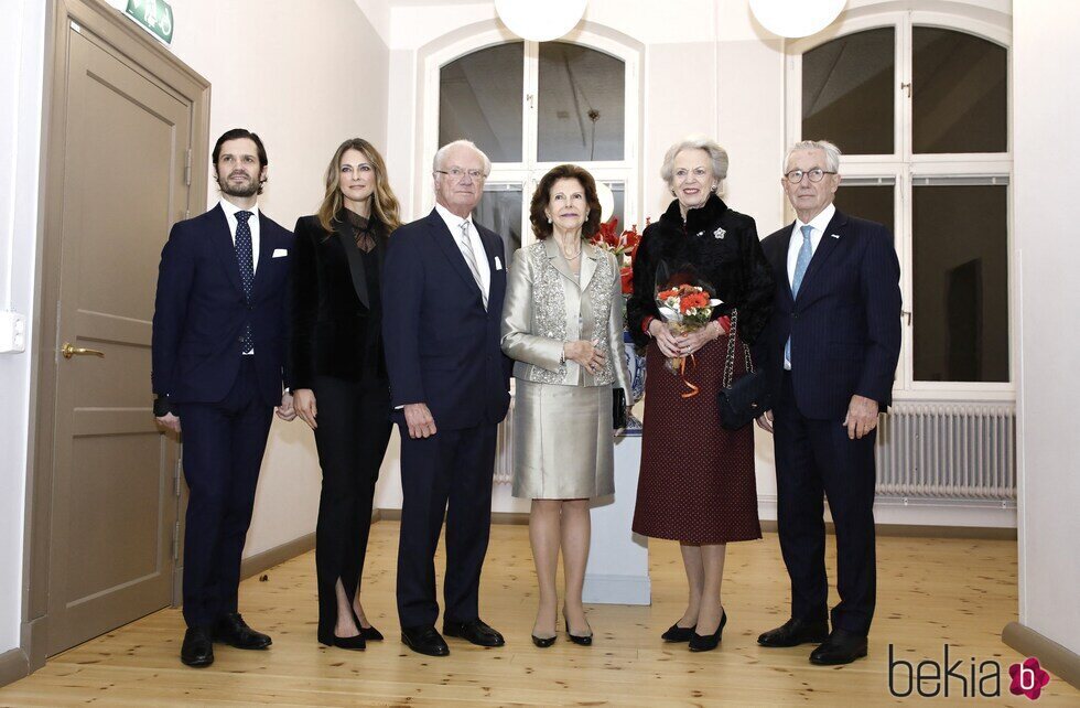 La Familia Real Sueca y Benedicta de Dinamarca en el concierto por el 80 cumpleaños de Silvia de Suecia