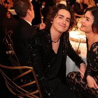 Timothée Chalamet y Kylie Jenner en la gala de los Globos de Oro 2024