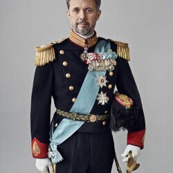 Retrato oficial de Federico de Dinamarca como Rey