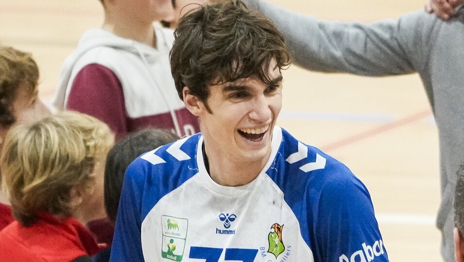 Pablo Urdangarin, con una sonrisa durante uno de sus partidos de balonmano