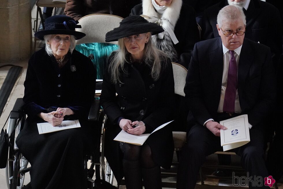 Alexandra de Kent, Marina Ogilvy y el Príncipe Andrés en el homenaje a Constantino de Grecia en Windsor
