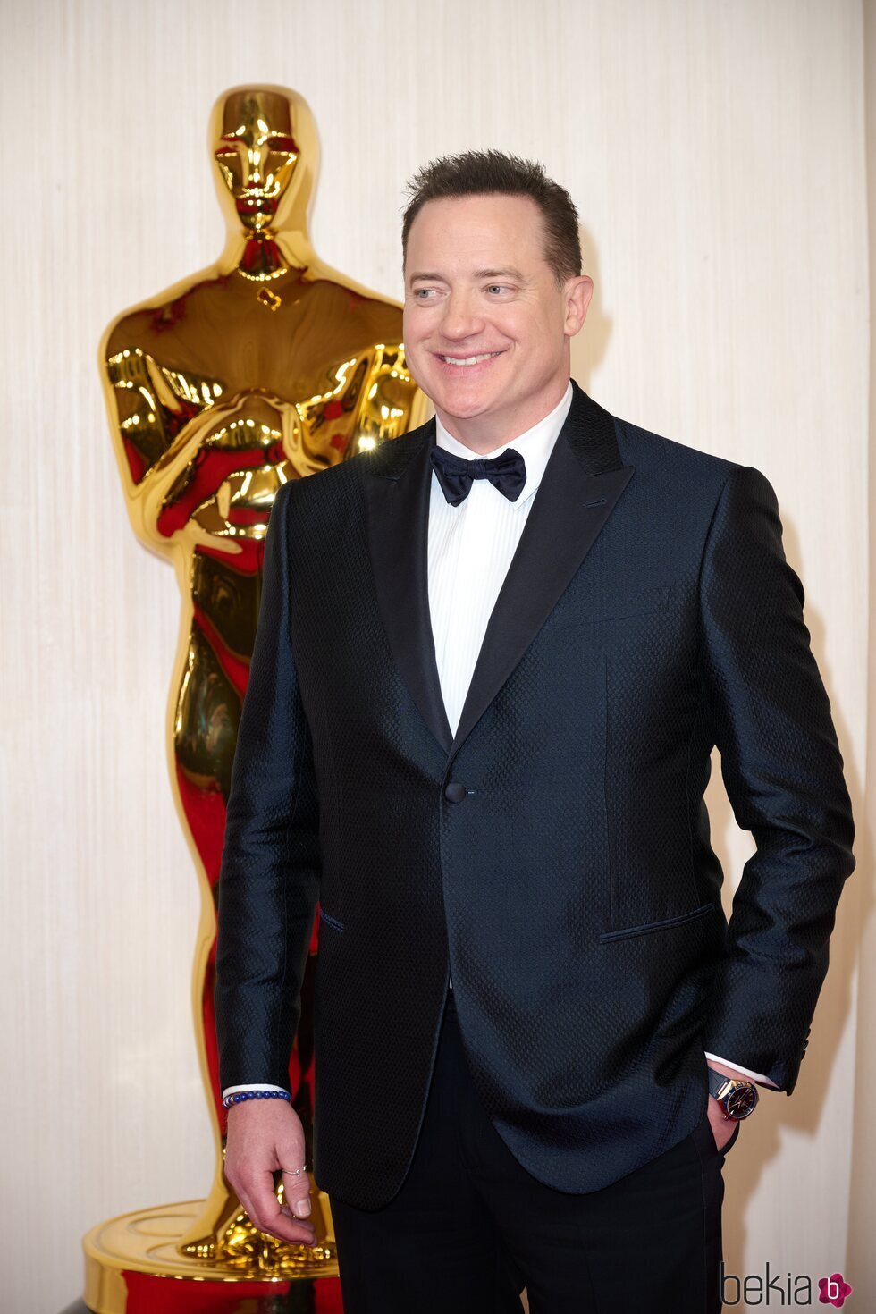 Brendan Fraser en la alfombra roja de los premios Oscar 2024