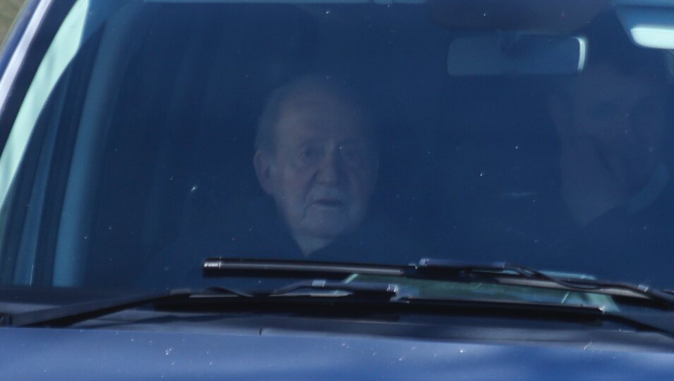 El Rey Juan Carlos a su llegada a Vitoria el 13 de marzo de 2024