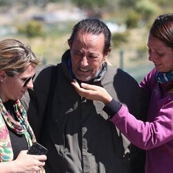 Julián Muñoz con sus hijas durante un permiso penitenciario en 2016