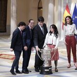 Los Reyes Felipe y Letizia con los ganadores del Premio Infanta Sofía en los Premios Nacionales del Deporte 2022
