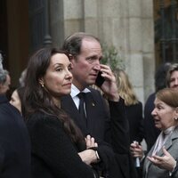Bruno Gómez-Acebo y Bárbara Cano en la misa funeral por Fernando Gómez-Acebo