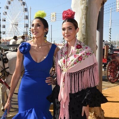 Paz Padilla y Anna Ferrer Padilla en la Feria de Abril de Sevilla 2024